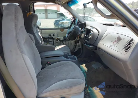 1998 Ford F-150 Lariat/Xl/Xlt from USA, damaged, VIN 2FTRX08L8WCA27885